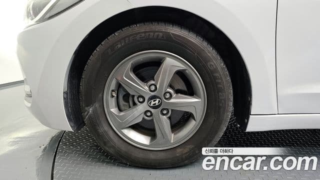 Hyundai Avante AD 1.6 GDI Smart, 2016 все фото