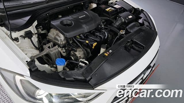 Hyundai Avante AD 1.6 GDI Smart, 2016 6