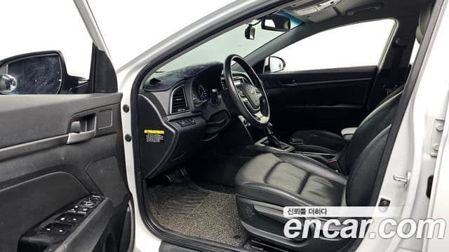 Hyundai Avante AD 1.6 GDI Smart, 2016 11