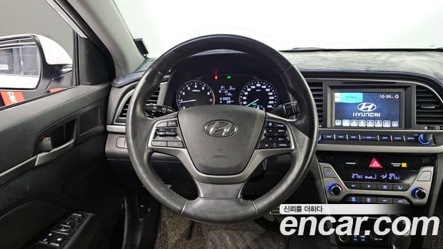 Hyundai Avante AD 1.6 GDI Smart, 2016 13