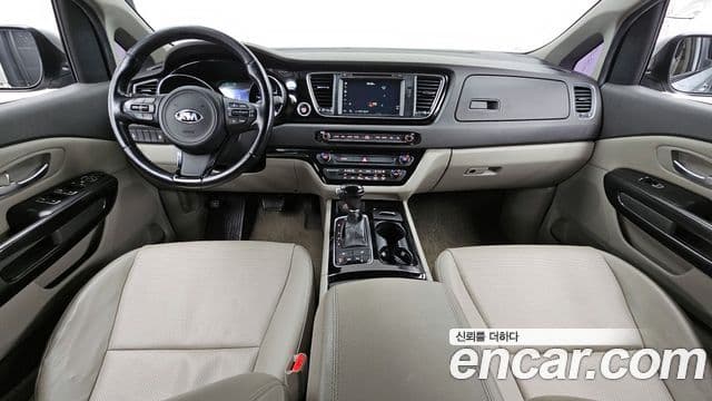 Kia All New Carnival Prestige, 2015 7