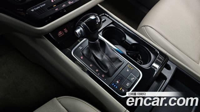 Kia All New Carnival Prestige, 2015 9