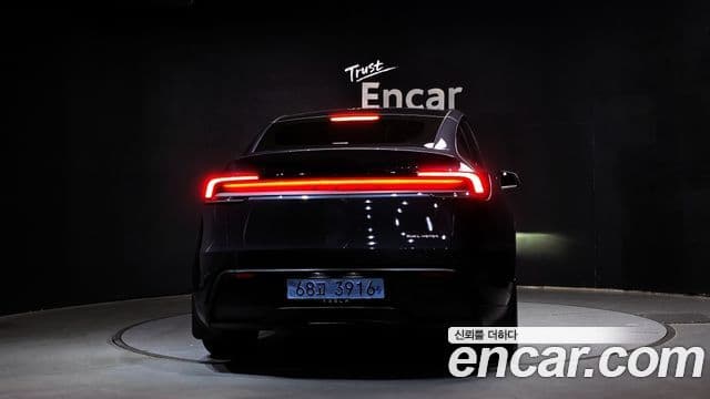 Tesla модель Y Long Range, 2025 4