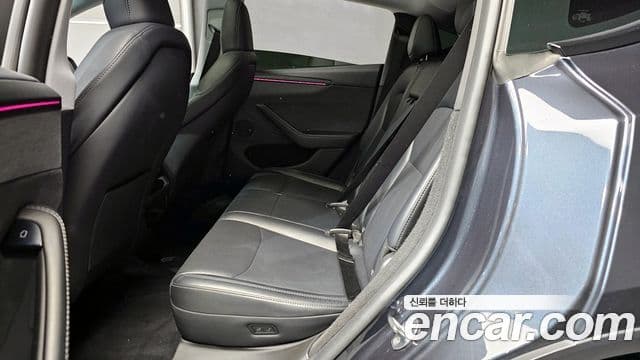 Tesla модель Y Long Range, 2025 12