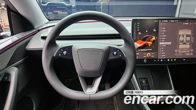 Tesla модель Y Long Range, 2025 14