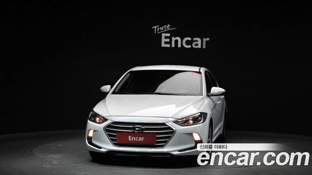 Hyundai Avante AD 1.6 GDI Value Plus, 2018 3