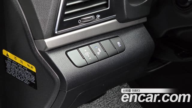 Hyundai Avante AD 1.6 GDI Value Plus, 2018 16