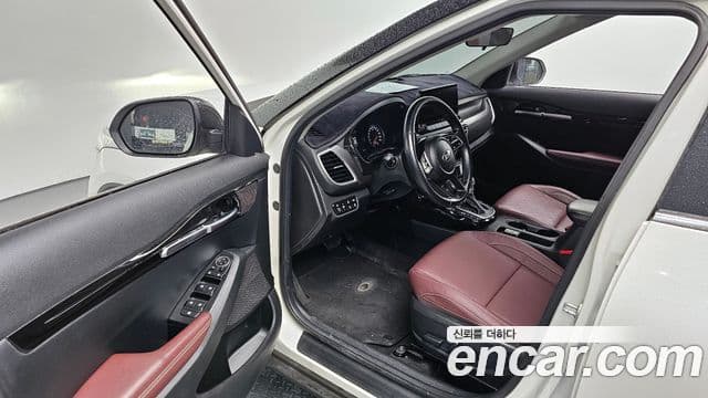 Kia Seltos Signature, 2021 10