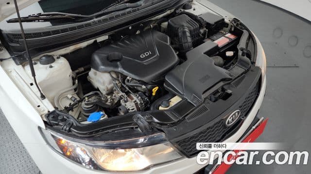 Kia Forte купе Prestige, 2013 6