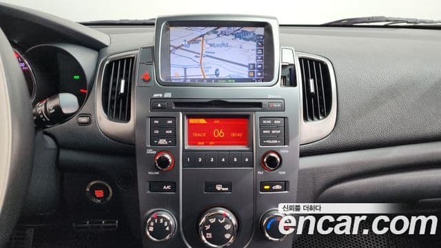 Kia Forte купе Prestige, 2013 15