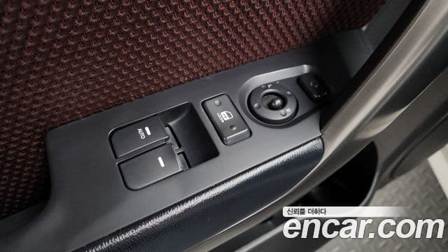 Kia Forte купе Prestige, 2013 18