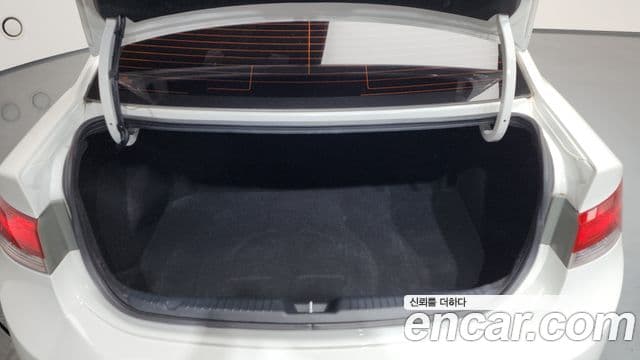 Kia Forte купе Prestige, 2013 20