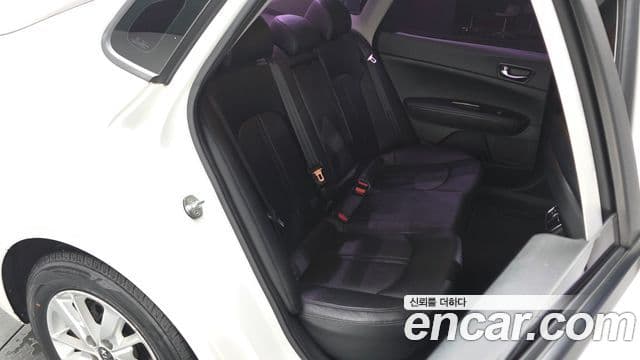 Kia K5 2세대 Luxury, 2016 11