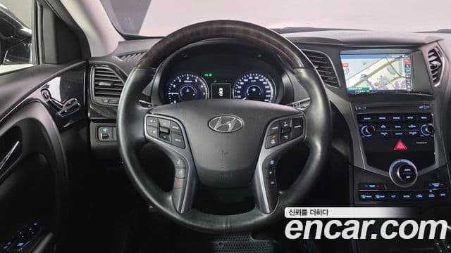 Hyundai Grandeur HG Premium, 2017 13