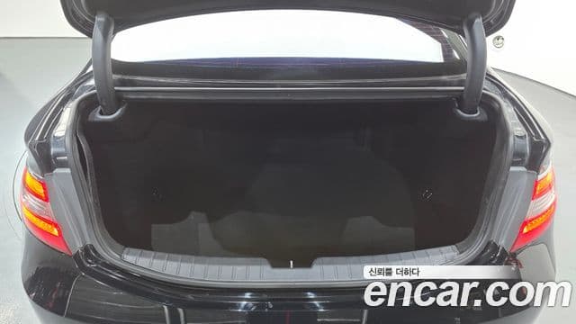 Hyundai Grandeur HG Premium, 2017 20