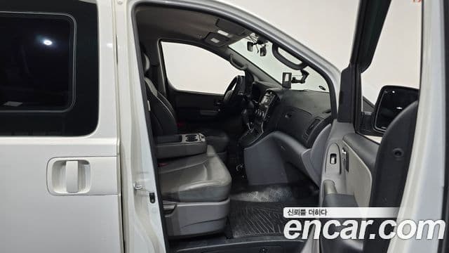 Hyundai Grand Starex CVX Luxury, 2012 11