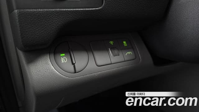 Hyundai Grand Starex CVX Luxury, 2012 17