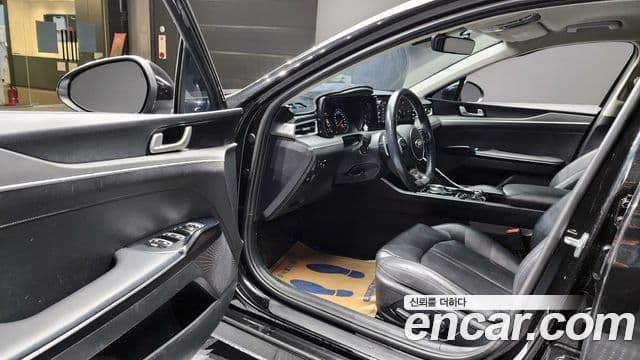 Kia K5 3세대 Prestige, 2020 11