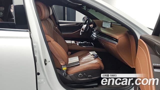 Genesis G80 (RG3) бензин 2.5 турбо AWD, 2024 11