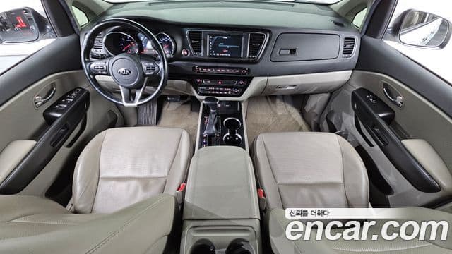 Kia The / новый New Carnival Luxury, 2020 7