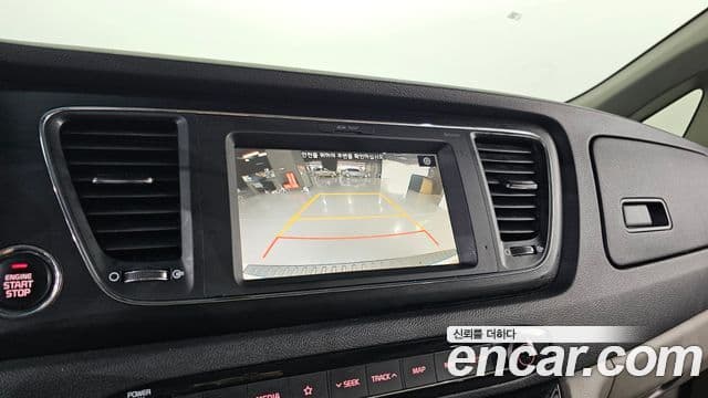 Kia The / новый New Carnival Luxury, 2020 17