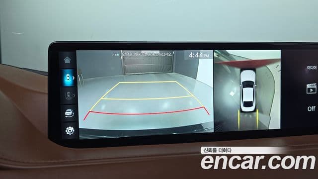 Genesis electrified G80 (RG3) e-AWD, 2022 16