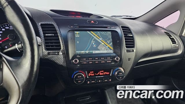 Kia K3 Trendy, 2013 18