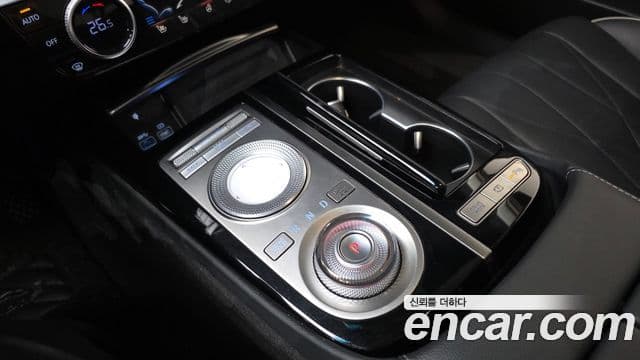 Genesis G80 (RG3) бензин 2.5 турбо AWD, 2021 9