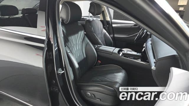 Genesis G80 (RG3) бензин 2.5 турбо AWD, 2021 10