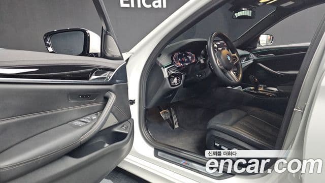 BMW 5시리즈 (G30) 530i M Sport, 2023 10