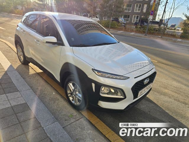 Hyundai Kona Smart, 2018 3