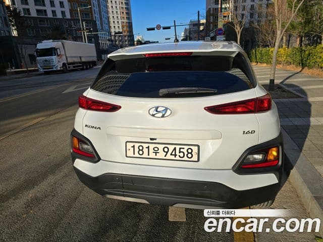 Hyundai Kona Smart, 2018 8
