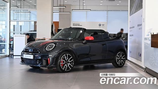 Mini Cooper S кабриолет 4세대 JCW, 2025 1