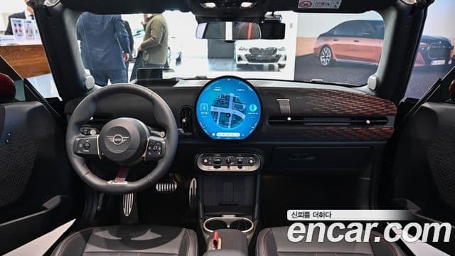 Mini Cooper S кабриолет 4세대 JCW, 2025 7