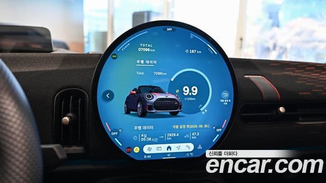 Mini Cooper S кабриолет 4세대 JCW, 2025 8