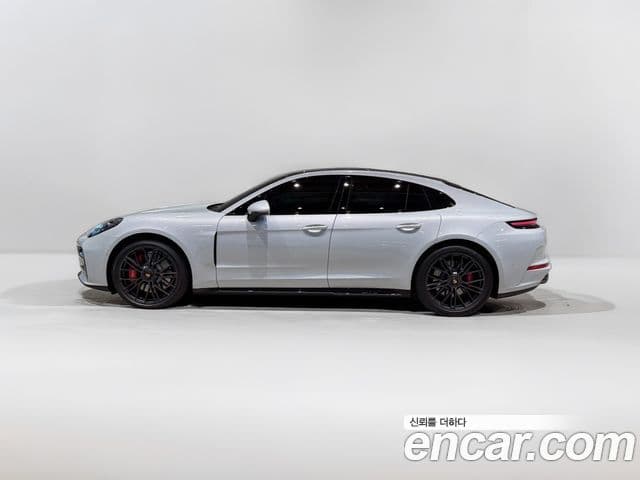 Porsche Panamera (976) 4.0 GTS, 2025 1