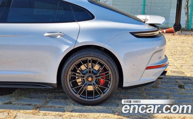 Porsche Panamera (976) 4.0 GTS, 2025 8