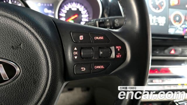 Kia All New Carnival Prestige, 2015 16