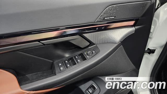 BMW 5시리즈 (G60) 530e xDrive M Sport, 2025 16