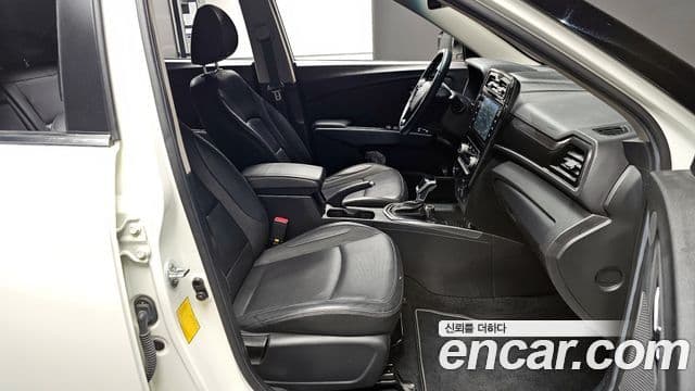 KG모빌리티(SsangYong) Berry New Tivoli V3, 2022 10