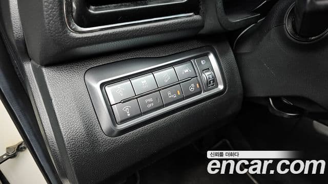 KG모빌리티(SsangYong) Berry New Tivoli V3, 2022 17