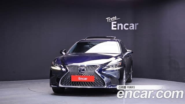 Lexus LS500h 5세대 3.5 Platinum AWD, 2019 3