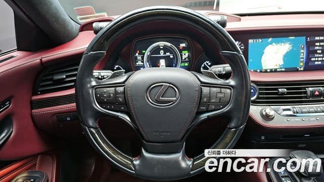 Lexus LS500h 5세대 3.5 Platinum AWD, 2019 13