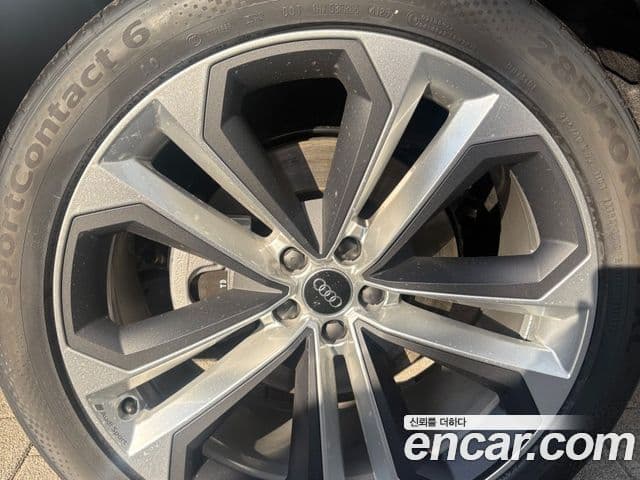 Audi Q8 (4M) Premium, 2026 6