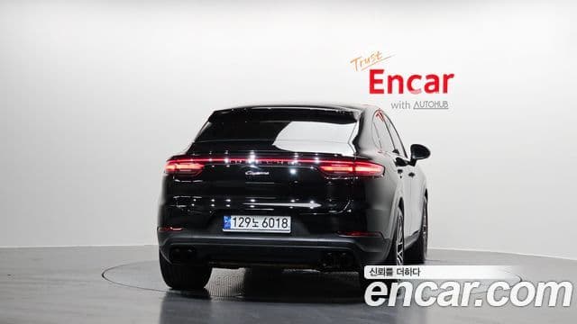 Porsche Cayenne (PO536) 3.0 купе, 2023 4
