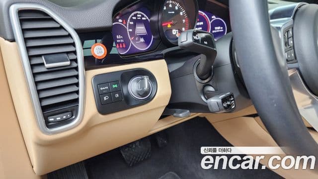 Porsche Cayenne (PO536) 3.0 купе, 2023 14