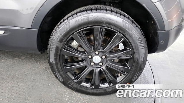 Land Rover Range Rover Evoque 2.0 TD4 HSE, 2018 все фото