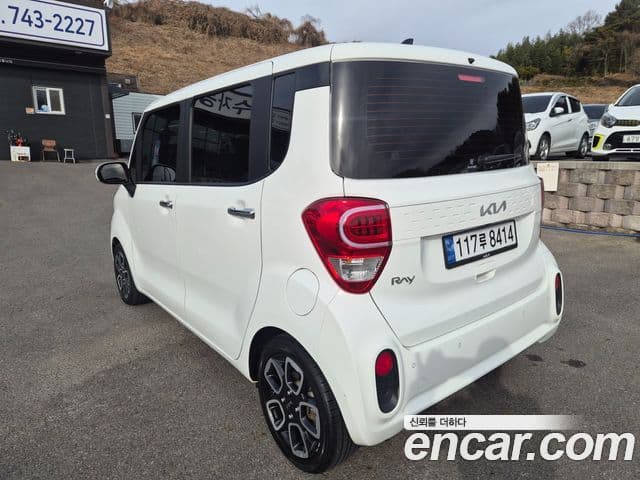 Kia The / новый New Ray Signature, 2022 все фото