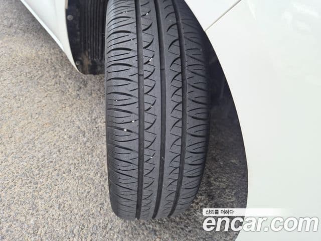 Kia The / новый New Ray Signature, 2022 9