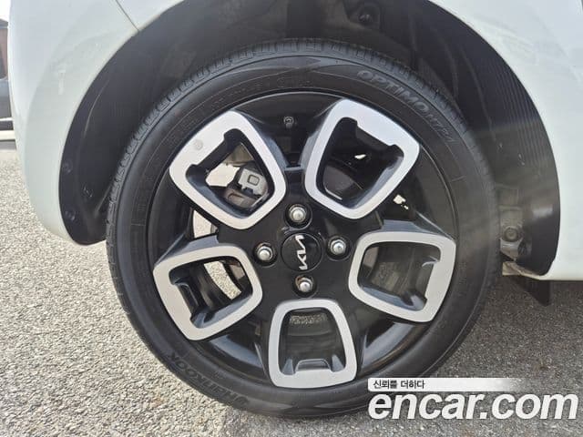 Kia The / новый New Ray Signature, 2022 10